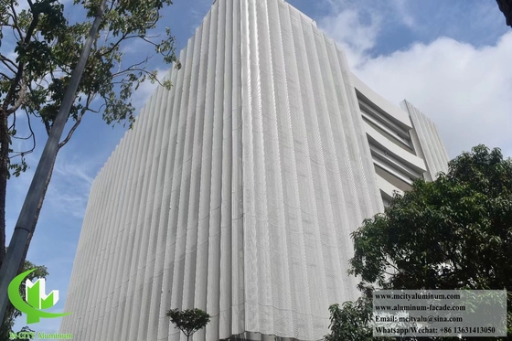 Painel de revestimento de fachada de alumínio CNC Decoração de parede externa Padrão perfurado