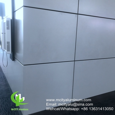 PVDF Painel sólido de alumínio usado para decoração de fachadas de edifícios
