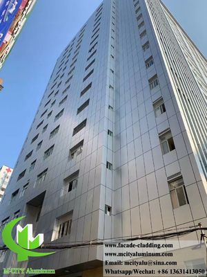 Bom preço Revestimento de parede de alumínio sólido 3 mm PVDF 15 anos de garantia Decoração exterior para fachada de parede on-line