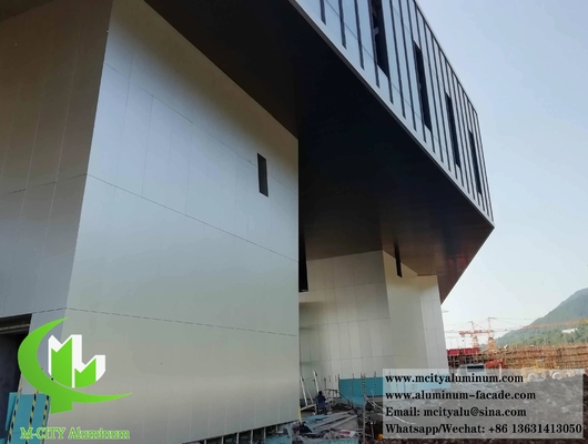 Painel de alumínio Ecrã decorativo de parede revestimento de alumínio sólido uso exterior