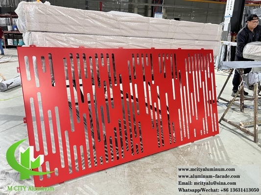 Painel de fachada perfurado de alumínio com espessura de 1,5-20 mm, cores variáveis para compras B2B