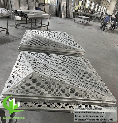 Sistema de fachada de chapa de alumínio 3D Forma revestimento metálico perfurado