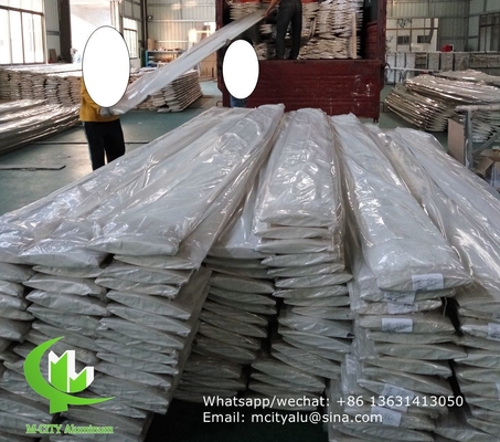 Tela de sol fixa horizontal Tela de alumínio de perfil aerodinâmico arquitetônico com forma oval para parede cortina de fachada
