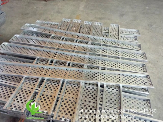 Painel de revestimento de fachada de chapa de alumínio perfurada de corte a laser CNC espessura 2,5 mm para parede
