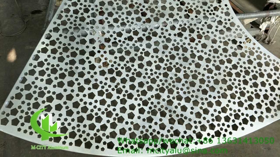 painel de revestimento de alumínio feito sob medida com buraco de perfuração para parede cortina de fachada
