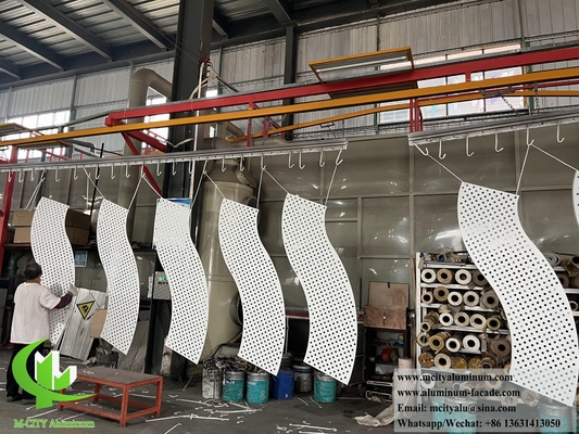 Painel de revestimento de metal branco revestido em pó fachadas de alumínio decoração de teto