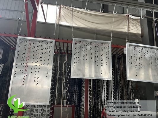 Painel de alumínio maciço revestido de metal de cor dourada com padrão de perfuração