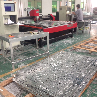 Painel de parede decorativo de alumínio da China para revestimento de fachada com acabamento revestido em pó de pvdf