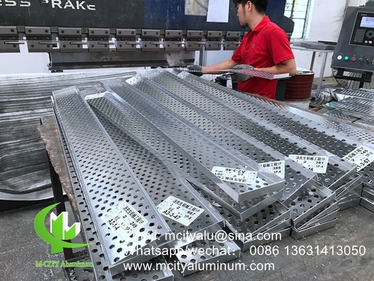 Folha de corte a laser revestida em pó de alumínio painel decorativo esculpido CNC para painel de parede de fachada painel de revestimento