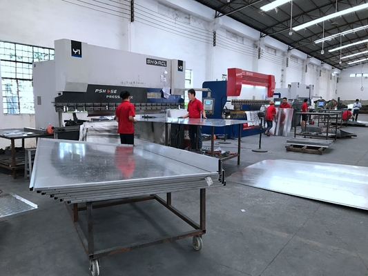 painel decorativo de alumínio revestido em pó com CNC perfurado para cobertura de ar condicionado