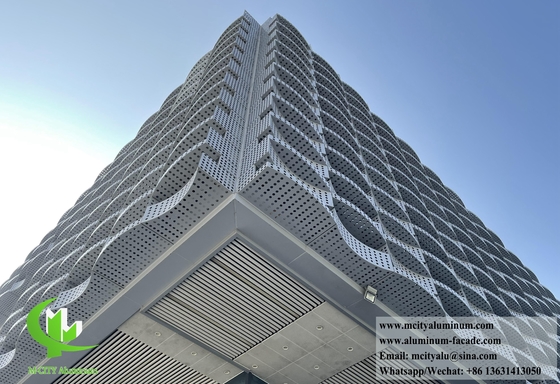 Revestimento Metálico Tela de Alumínio Perforada Feita sob Encomenda Para Decoração de Parede de fachada Forma 3D