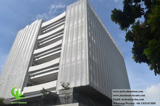 Sistema de fachada de metal de perfuração Painel de revestimento de parede de alumínio para decoração Forma curva