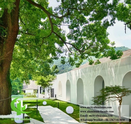 Ecrã de chapa metálica de revestimento de alumínio perfurado para fachadas