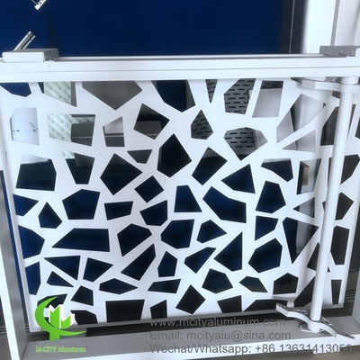Painel de corte a laser de alumínio metálico com perforação de padrões de arranque usado para construção de fachada estilo muçulmano