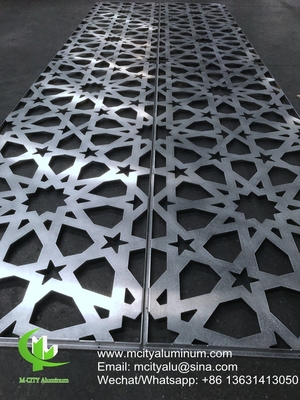 China PVDF Folha perfurada de alumínio metálico utilizada para fachada exterior do edifício audi