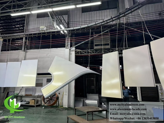 Fabricação em que o produto não exceda 50% do valor normal do produto