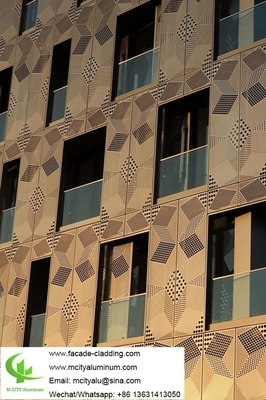 de cor dourada Revestimento de fachada perfurado de alumínio metálico para revestimento exterior de fachada