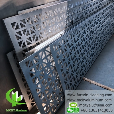 Fornecedor de revestimento metálico de PVDF revestimento de parede exterior interior de tela metálica perforada