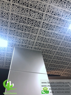 Painel de alumínio fluorocarbonato perforado para teto, parede de cortina, painel de alumínio para revestimento de fachada