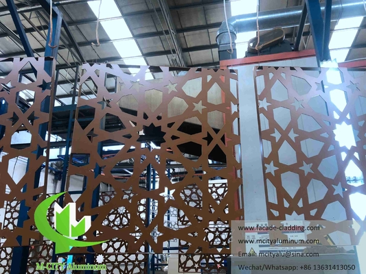 Painéis de parede metálicos de alumínio cortados a laser para fachadas de mesquitas Mashrabiya