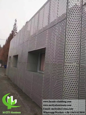 Folha de alumínio fluorocarbonato revestimento de parede cortina de painel perfurado para revestimento de fachada fornecedor na China