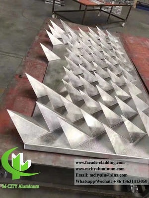 Painéis de alumínio dobrados em 3D para fachadas de edifícios