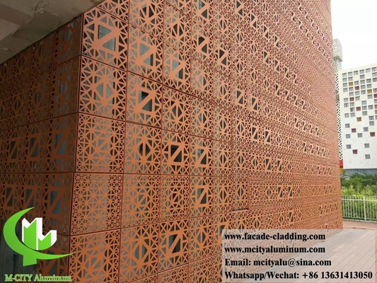 Fabricação de revestimentos metálicos perfurados de fachadas de alumínio para decoração de edifícios