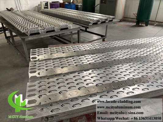 Fases de alumínio cortadas a laser tela metálica com padrões decorativos China fábrica