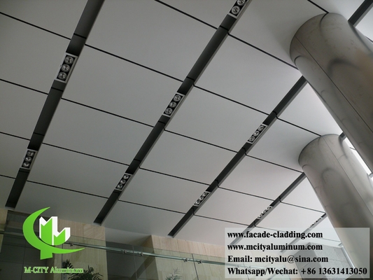 Parede exterior revestimento de metal alumínio fachadas perfurado design PVDF Sliver cor