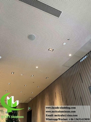 Tecto metálico perfurado Painel sólido de alumínio anti-ferrugem Decoração interior e exterior do teto