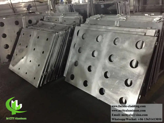 Cortes a laser de materiais de construção metálicos, placas de alumínio para decoração de parede