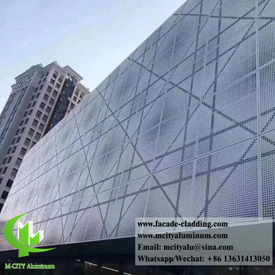 Sistema de fachadas metálicas perfuradas Painel de parede de metal com padrão em pó revestido de cor branca