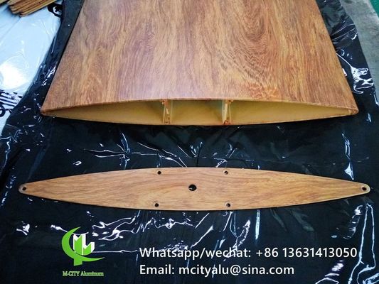 Bom preço Finitura de grãos de madeira 6063-T5/T6 Louver de alumínio com 100 mm a 600 mm de largura para fachadas arquitetônicas on-line