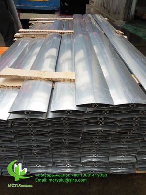 Bom preço Lâmina de veneziana aerofólio de alumínio com revestimento em pó de 150 mm de formato oval para parede cortina de fachada on-line