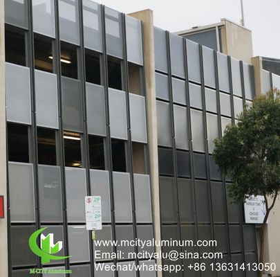 Bom preço Folha perfurada de alumínio para revestimento de parede de fachada painel de revestimento de edifício exterior para edifício ou teto on-line