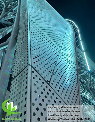 Bom preço Painel de alumínio perforado CNC com revestimento durável PVDF para revestimento de fachada em 1200x2400mm on-line