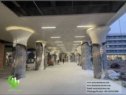 Bom preço Colunas de Alumínio Duplamente Curvas com Acabamentos Personalizáveis e Propriedades Resistentes às Intempéries para Projetos Arquitetônicos on-line