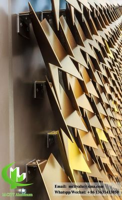 Bom preço Painel de alumínio metálico deixar forma para revestimento de edifícios com cor dourada on-line